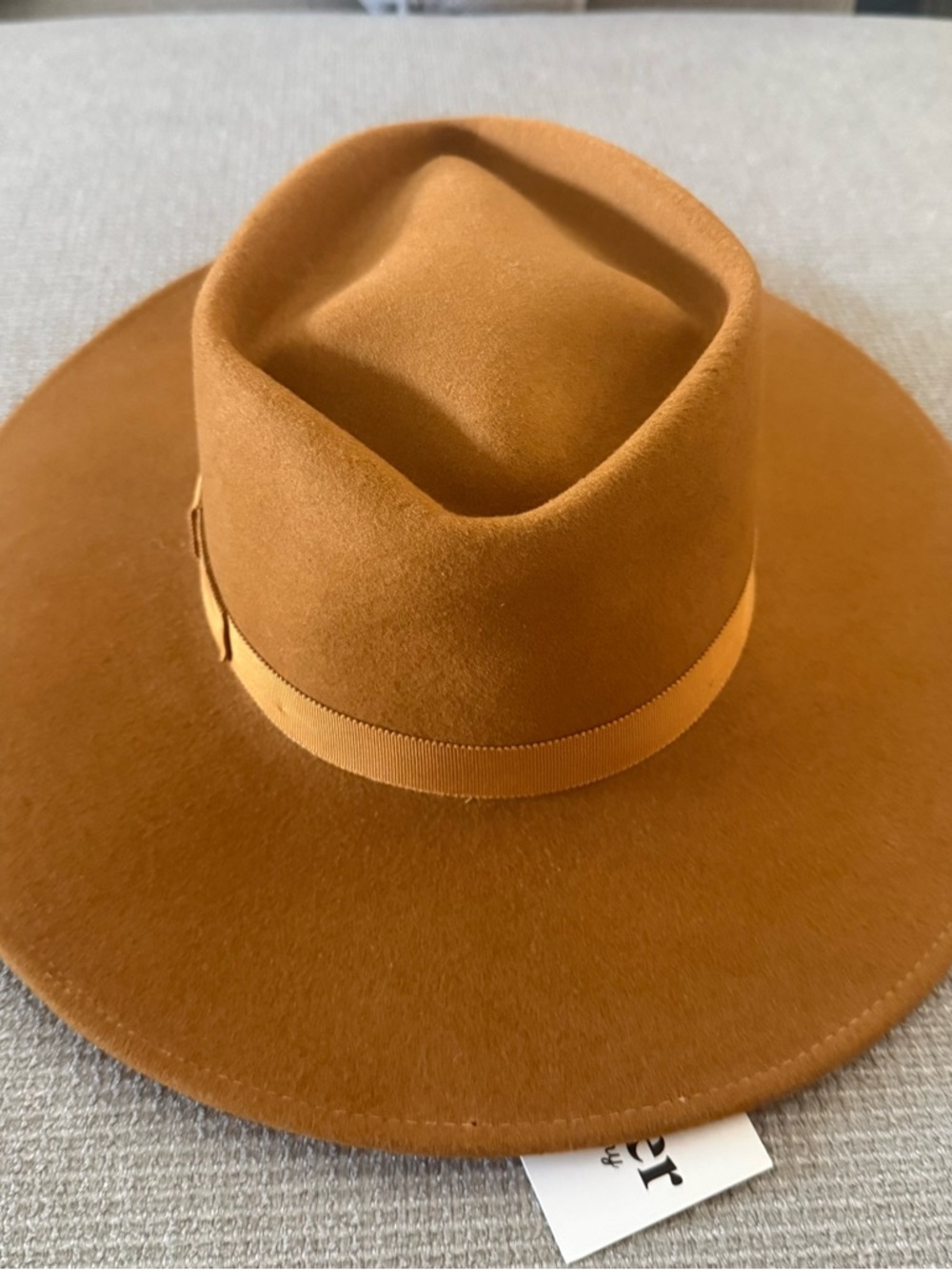 Wander the hat company Stylish Men's Wide-Brim wool Fedora Hat in Camel medium
